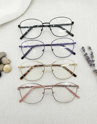 Durabilidad y Comodidad: Mi Experiencia con el Armazón de Metal de Optic100